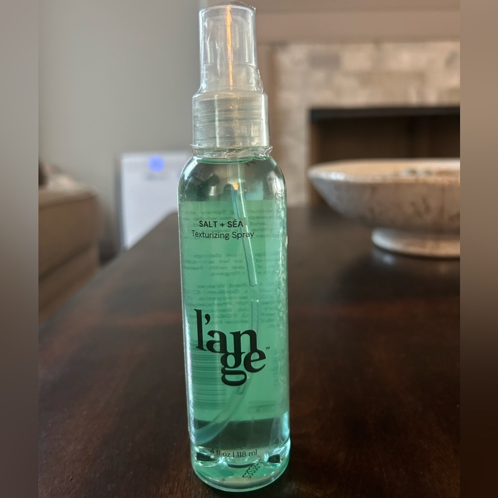 L’Ange Texturizing Spray Brand New